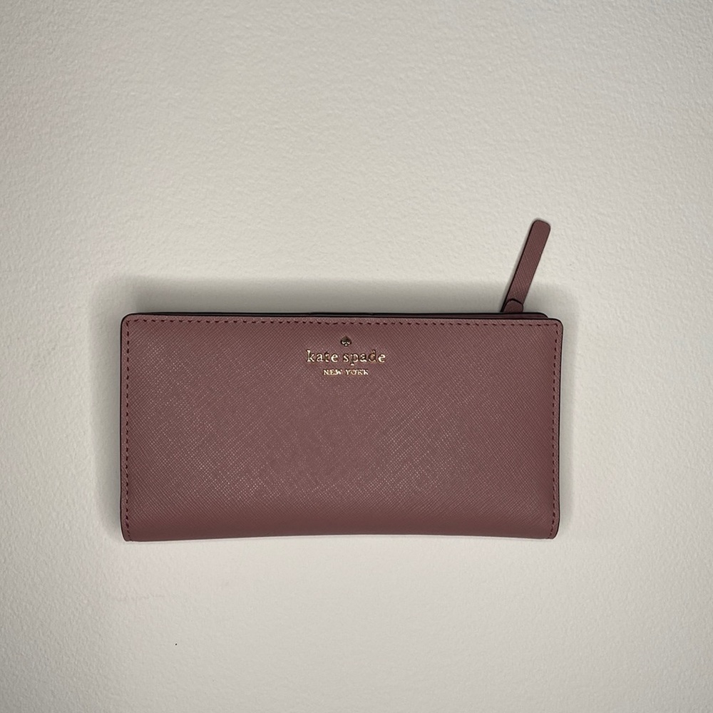 New (w/o tags) Kate Spade Spencer Slim Bifold Wallet